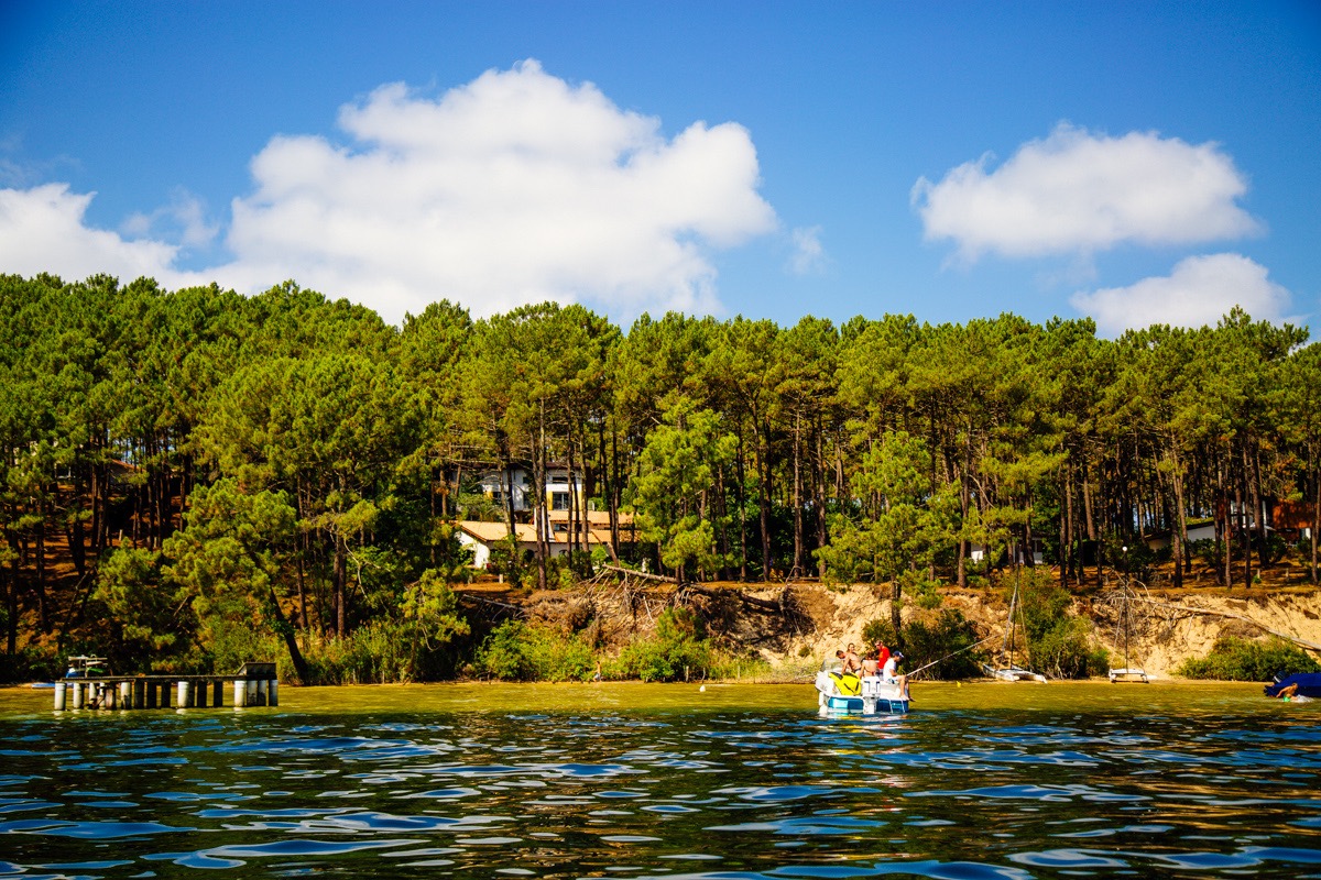 Balade en bateau sur le lac de Sanguinet