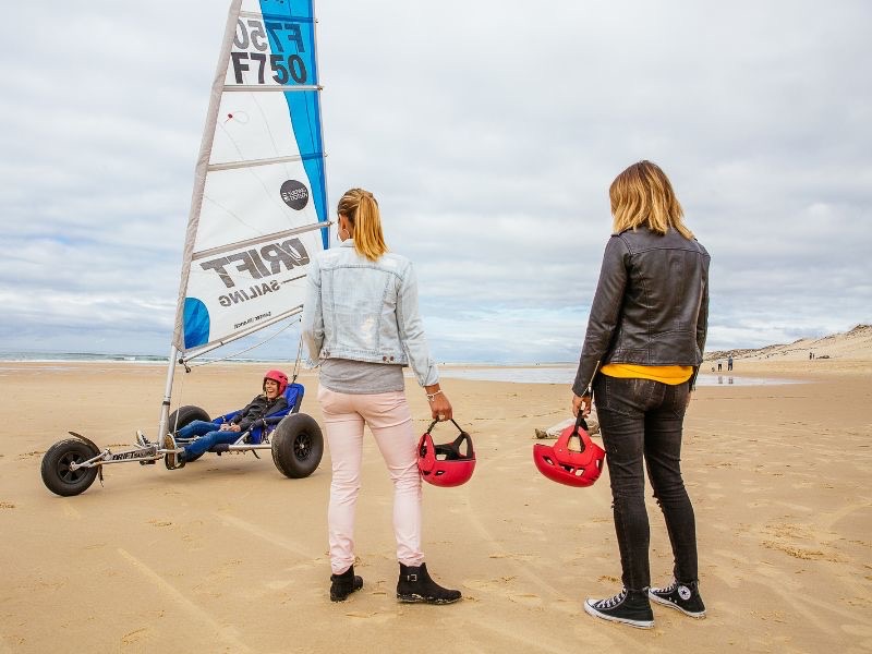 Char à voile, activité d'hiver à Biscarrosse