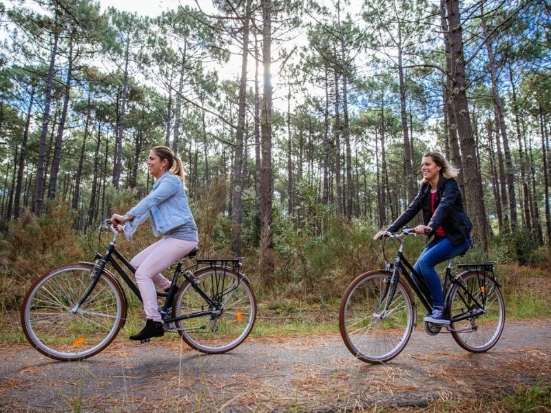 Vélo, plage du Vivier