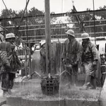 jaillissement-gisements-petrole-parentis.jpg
