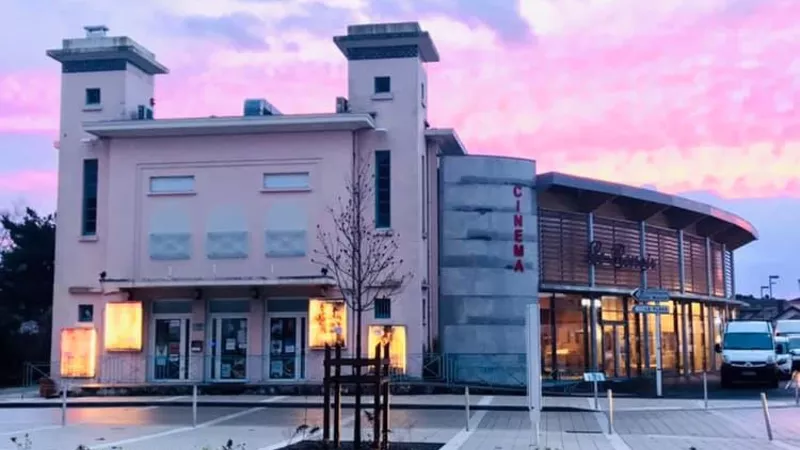 Cinéma le Renoir à Biscarrosse Cinéma le Renoir à Biscarrosse