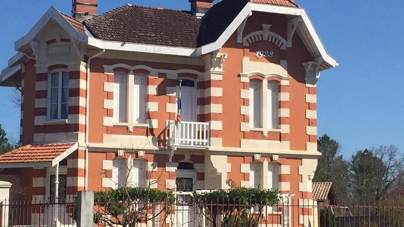 Maison ancienne à Luë Maison typique à Lue dans lesLandes
