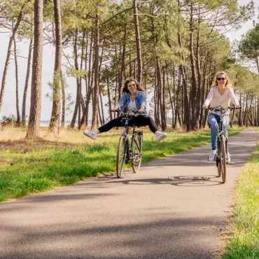 Tous en selle : 3 défis à réaliser avec votre vélo à Bisca Grands Lacs !