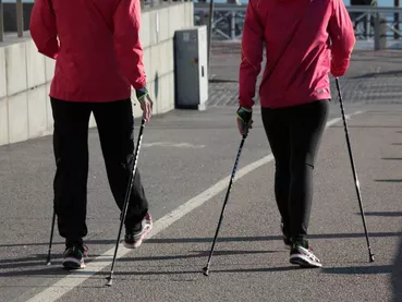 marche-rose-lutte-cancer-sein-parentis-en-born