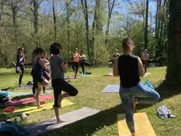 yoga-matinal-tatiana-prema-yoga-studio