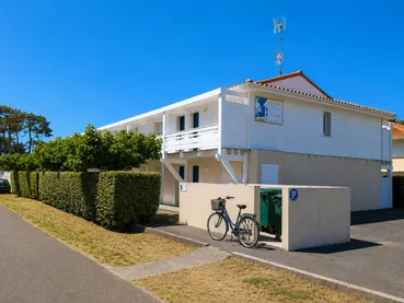 Facade_résidence_au_pitot_biscarrosse_plage