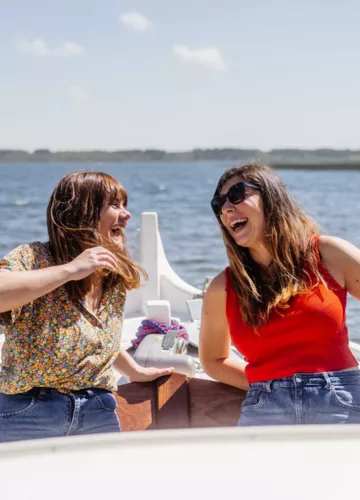 balade-en-bateau-lac-biscarrosse-landes.png