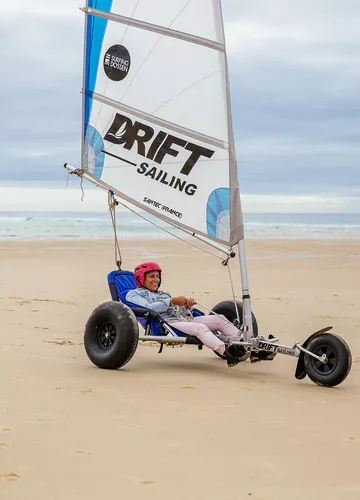 Char à voile sur les plages de Biscarrosse