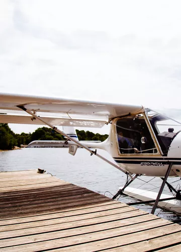 Décollage en hydravion sur le lac de Biscarrosse