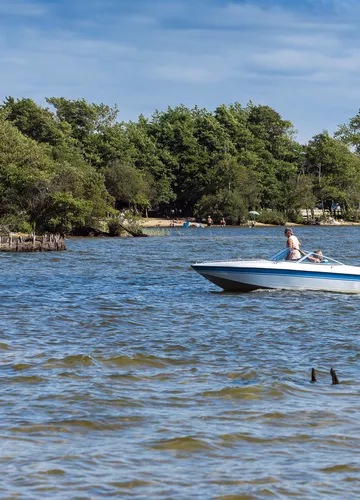 Le lac de Parentis en Born