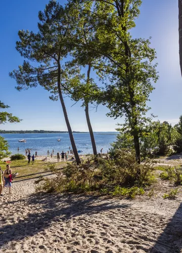 Sanguinet, les plages du lac