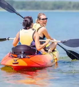On a testé le canoë-kayak et la voile sur le lac de Biscarrosse-Sanguinet