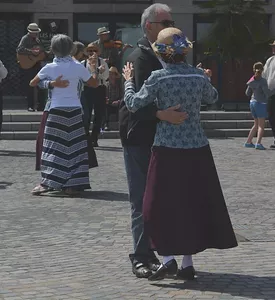 bal-danse