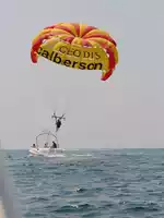 Parachute ascentionnel seul