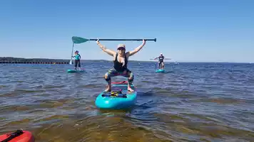 stand-up-paddle-lac-bisca-loisirs