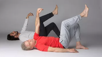 LHUMEN Lever bras et jambe opposée