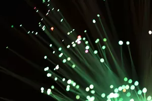 lumiere-de-fibre-de-verre-abstraite-verte