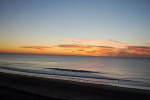 plage coucher de soleil