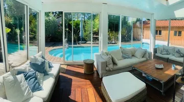 1. photo couverture salon Pano lumineuse