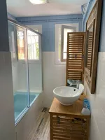 24. salle de bain rdc