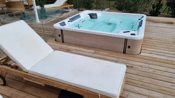 14-JACUZZI-SPA Chalet SEVEN